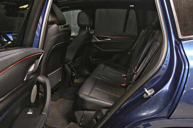 2023 BMW X3 M40i Advanced Driver Assistance Package - Image 18