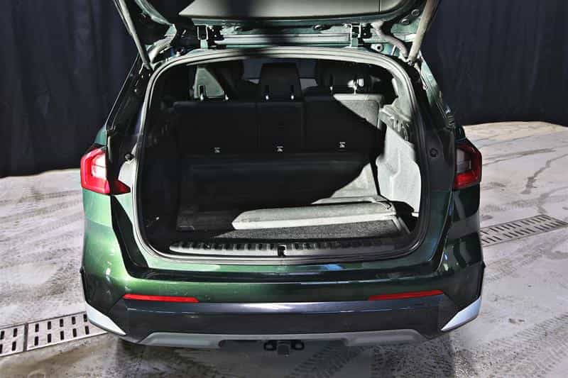 2024 BMW X1 M35i xDrive Groupe De Luxe Essentiel - Image 8