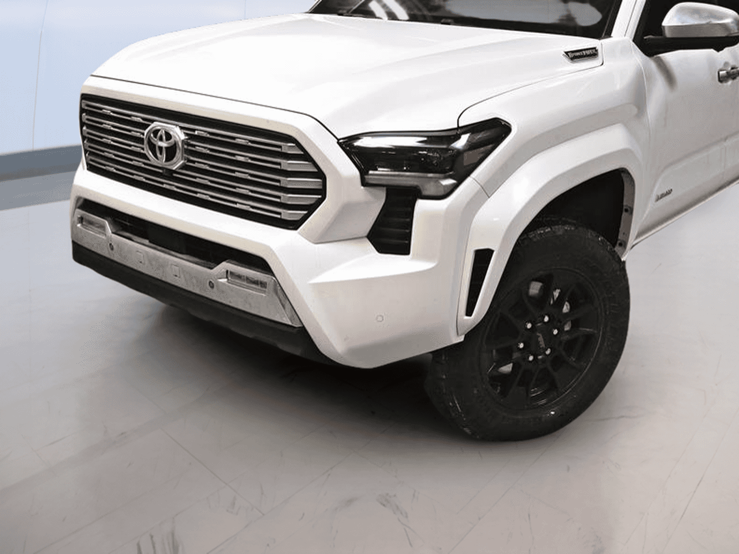 2025 Toyota Tacoma hybride Double Cab 4x4 BA emp. court - Image 2