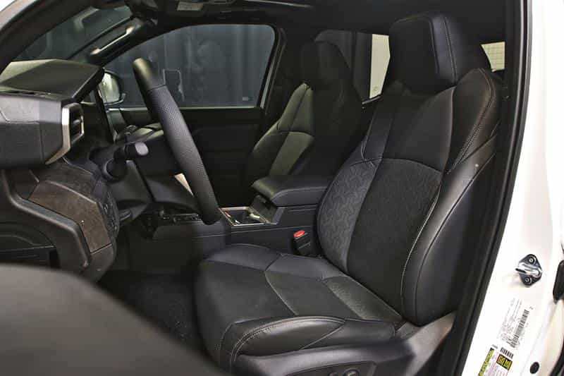 2025 Toyota Tacoma hybride Double Cab 4x4 BA emp. court - Image 17