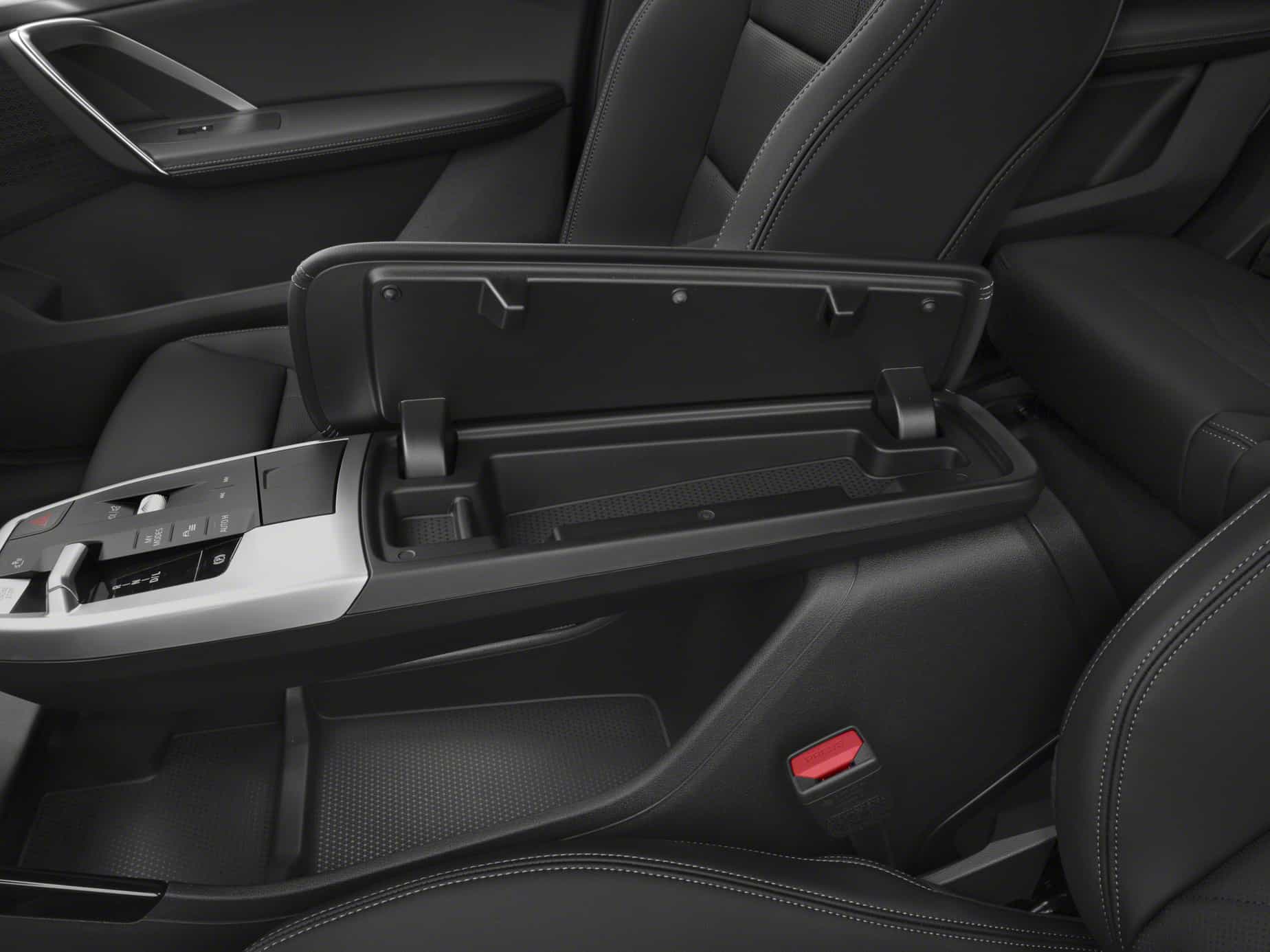 2026 BMW X2 M35i xDrive - Image 10