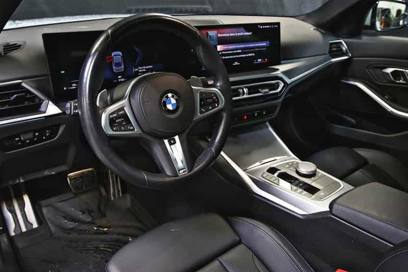 2023 BMW 3 Series 330i xDrive M Sport Package - Image 11