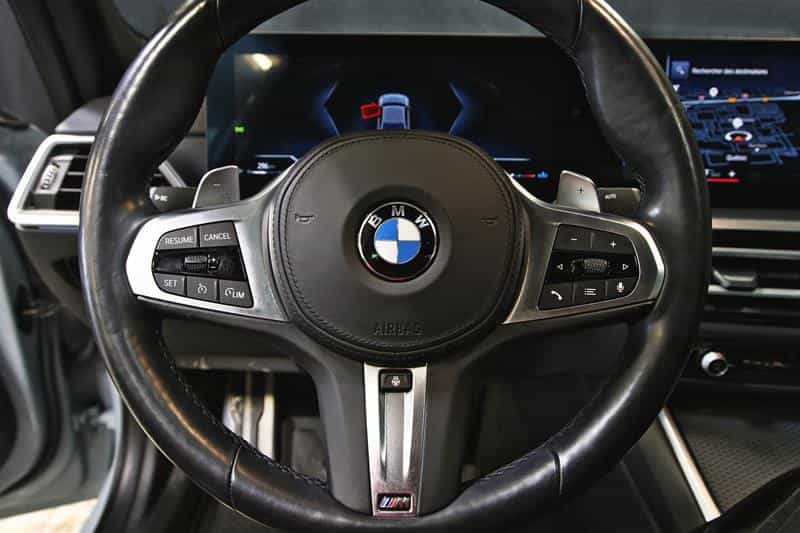 2023 BMW 3 Series 330i xDrive M Sport Package - Image 14