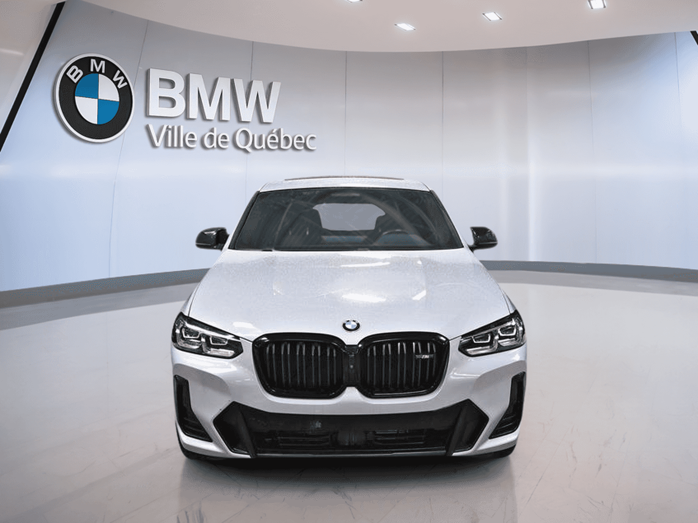 2023 BMW X4 M40i coupé Premium Enhanced Package - Image 3