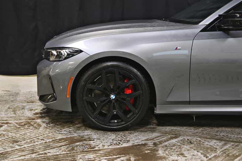 2025 BMW 3 Series M340i xDrive M Sport Pro Package - Image 6