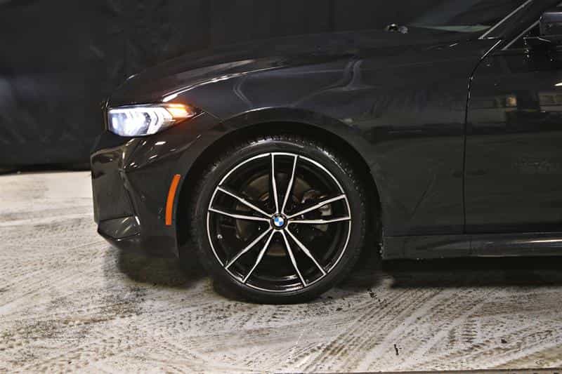 2023 BMW 3 Series 330i xDrive M Sport Package - Image 6