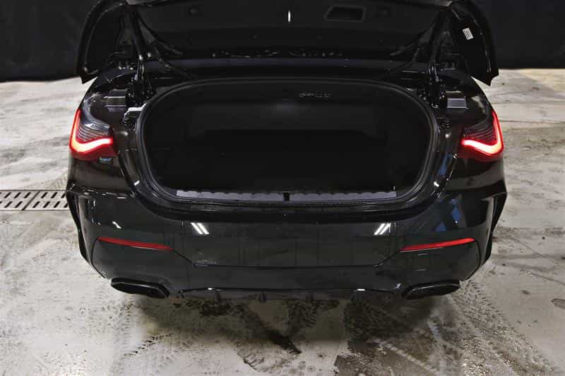 2024 BMW 4 Series M440i xDrive cabriolet Premium Enhanced Package - Image 9