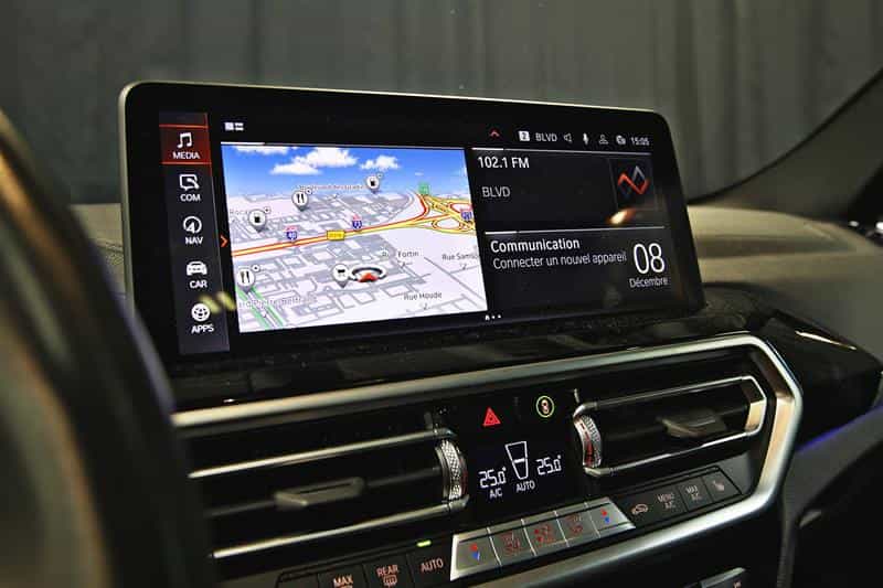 2024 BMW X4 M40i xDrive Premium Essential Package - Image 14