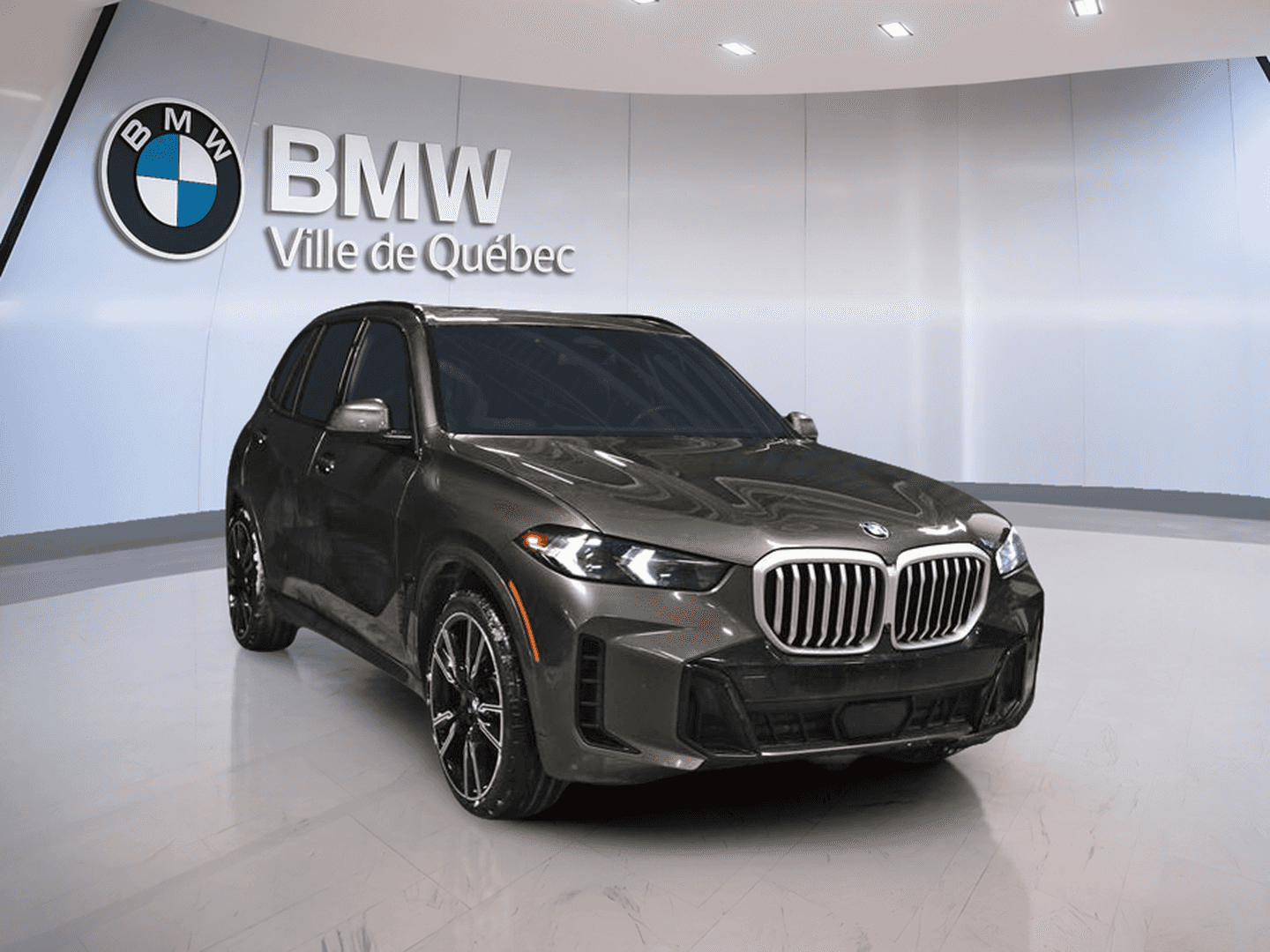 2024 BMW X5 xDrive40i M Sport Package - Image 4