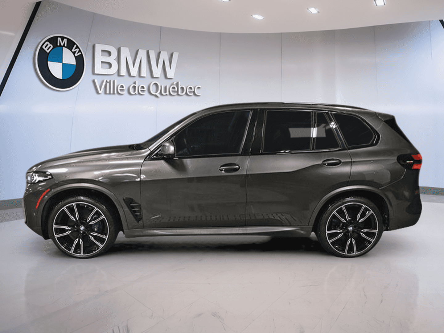 2024 BMW X5 xDrive40i M Sport Package - Image 5
