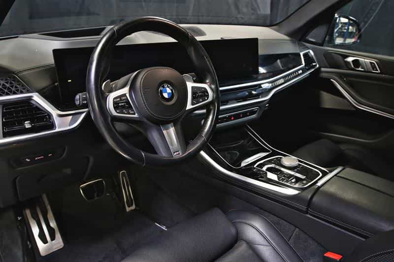 2024 BMW X5 xDrive40i M Sport Package - Image 10