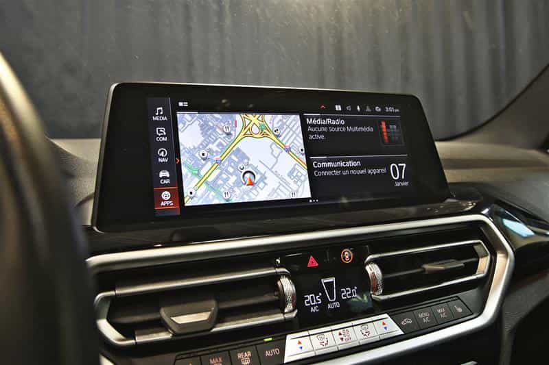 2023 BMW X3 xDrive30i Premium Package Essential - Image 13