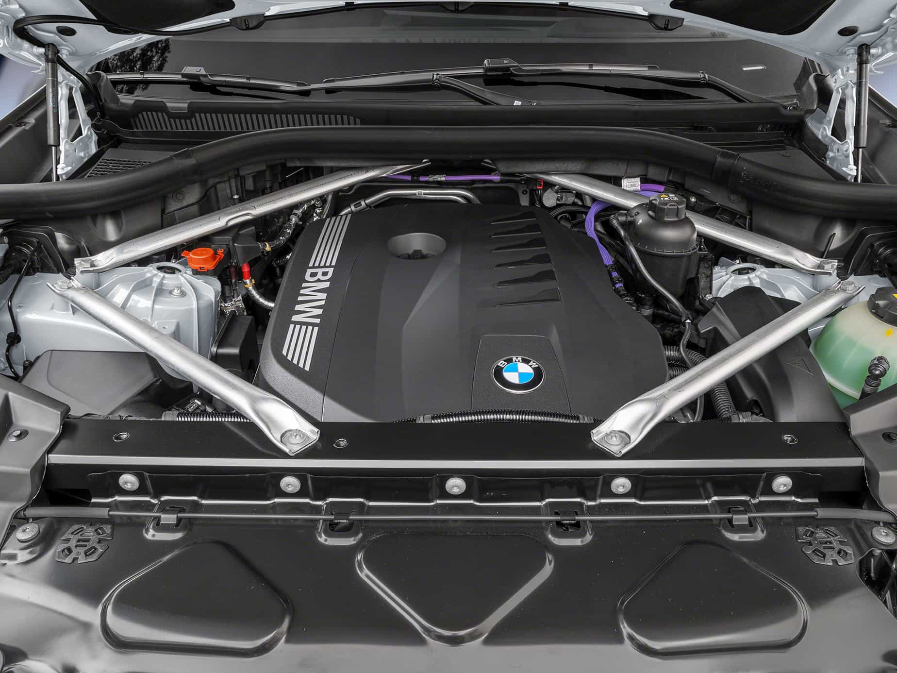 2026 BMW X6 M60i xDrive - Image 8