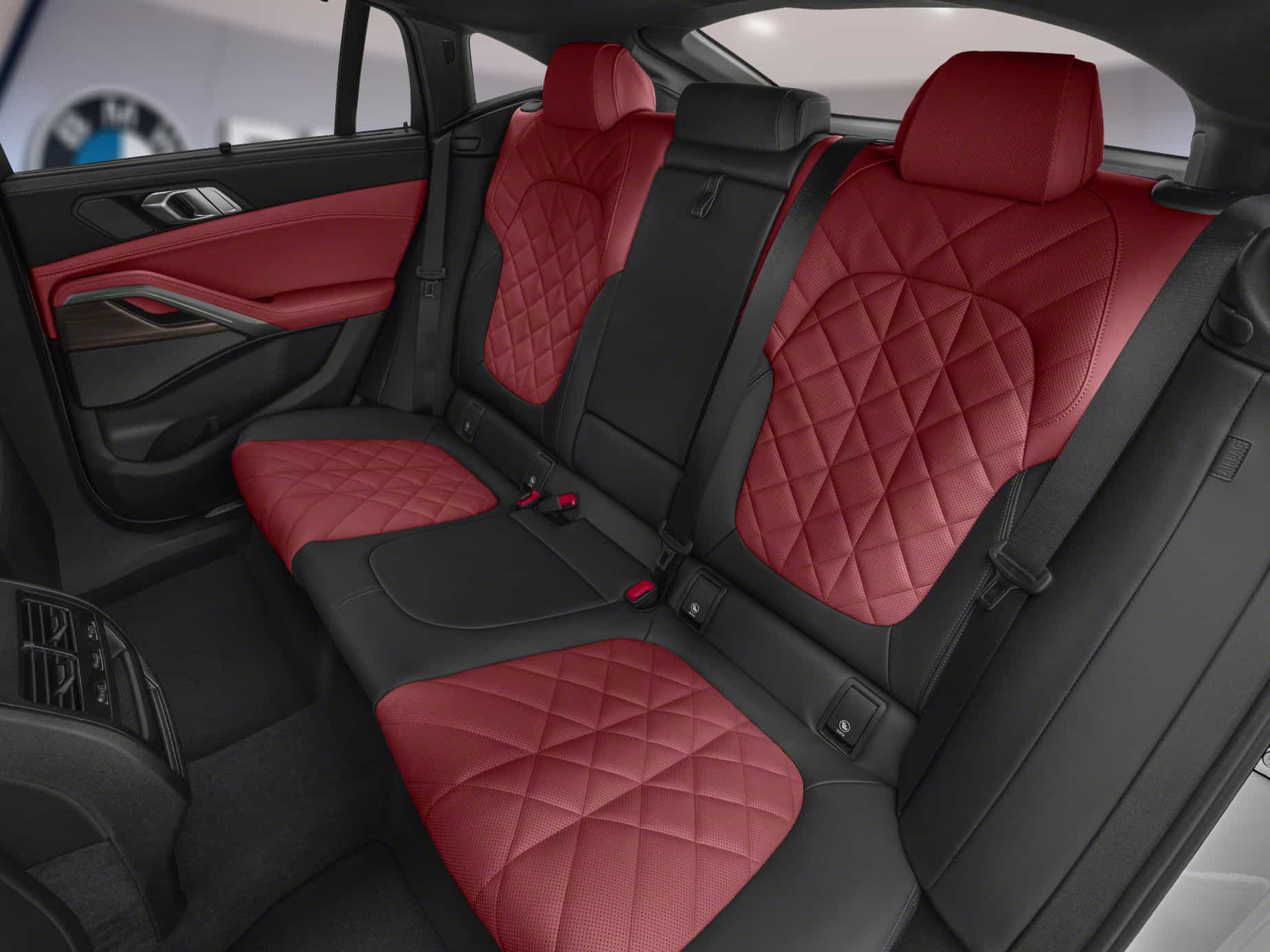 2026 BMW X6 M60i xDrive - Image 9