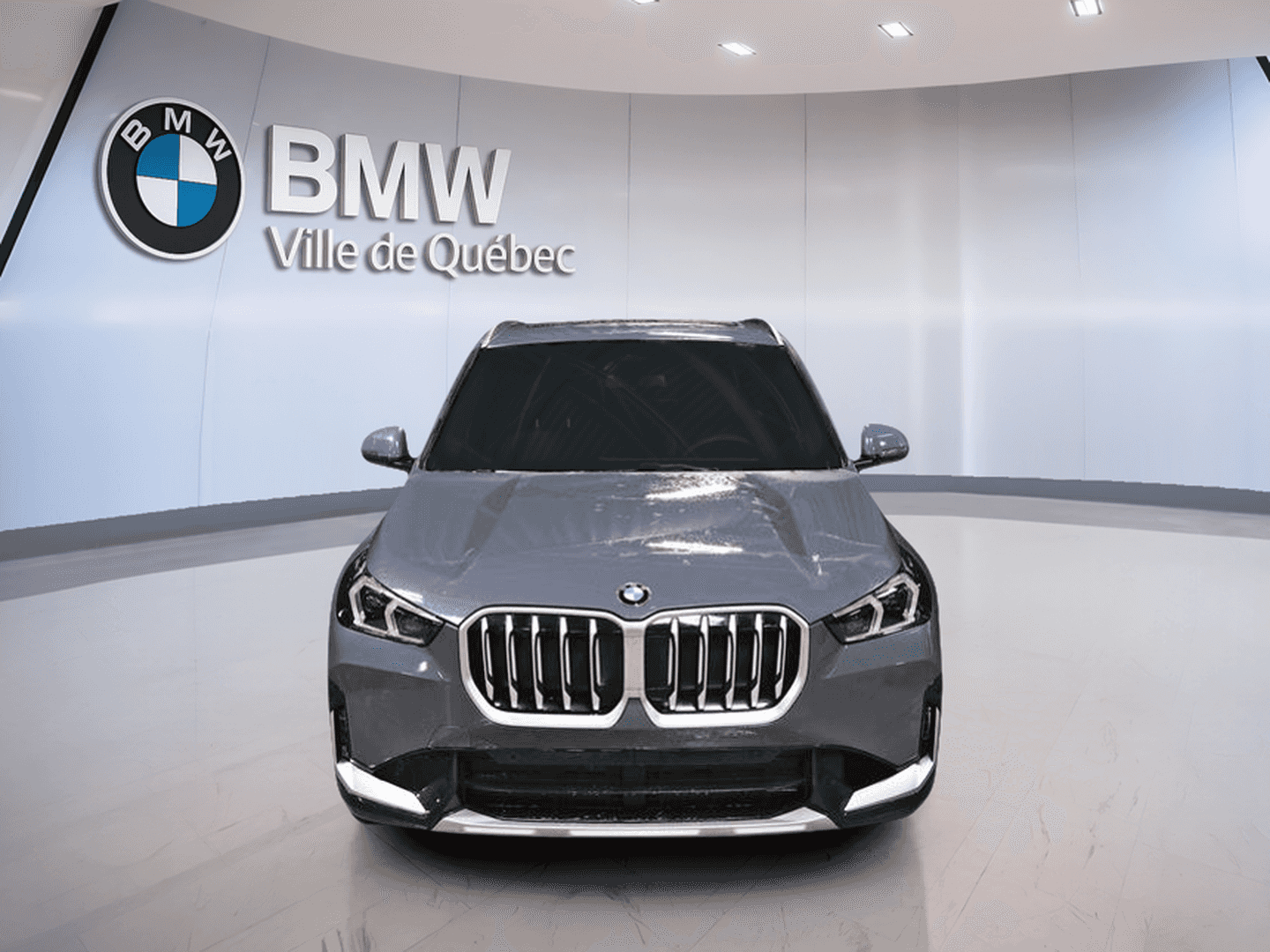 2025 BMW X1 xDrive28i Premium Essential Package - Image 3