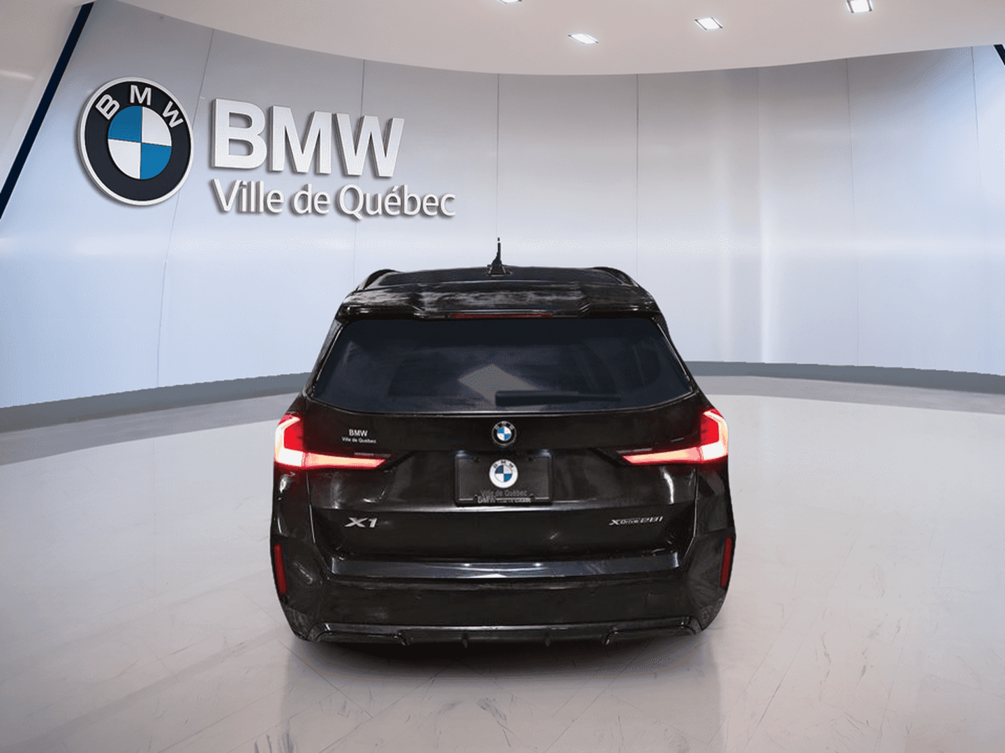 2024 BMW X1 xDrive28i Groupe M Sport - Image 7