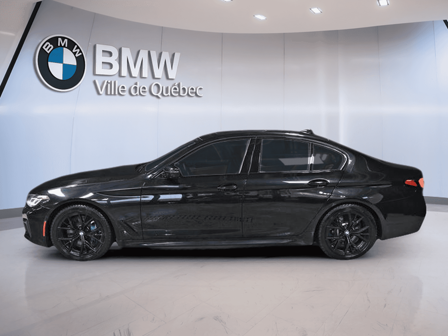 2023 BMW 5 Series 540i xDrive M Sport Pro Package - Image 5