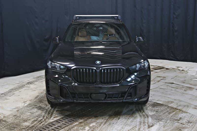Image 3 BMW X5 xDrive50e 2024