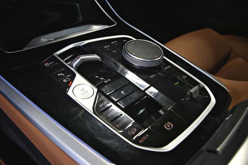 Image 13 BMW X5 xDrive50e 2024