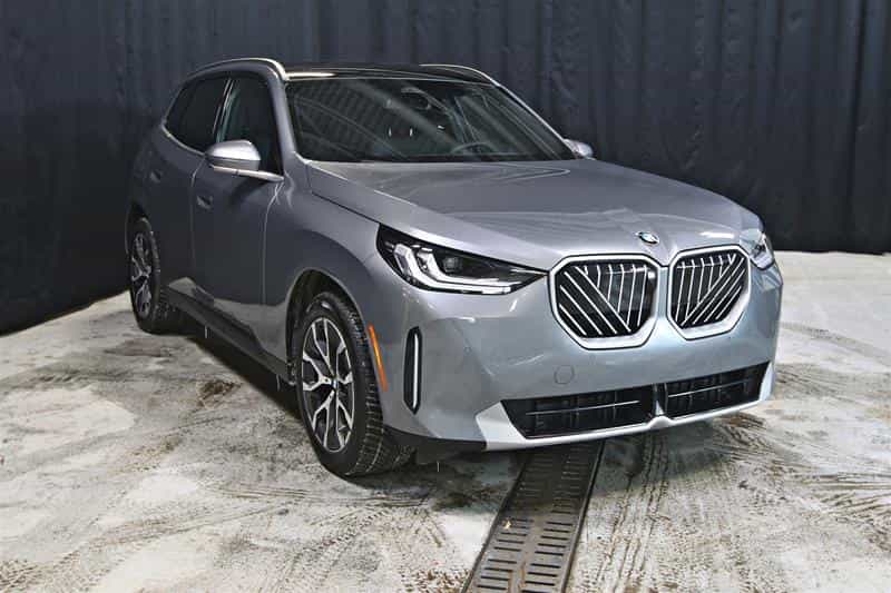 2026 BMW X3 30 xDrive - Image 4