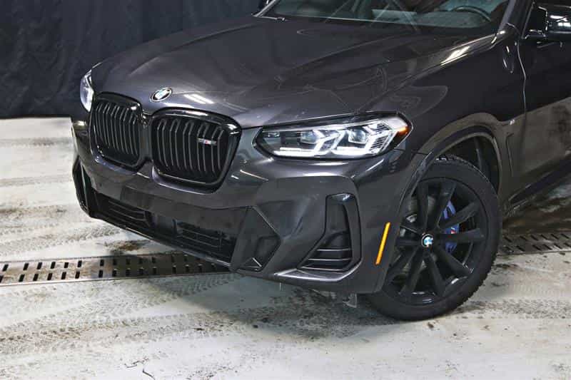 2023 BMW X4 M40i - Image 2