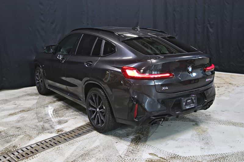 2023 BMW X4 M40i - Image 9