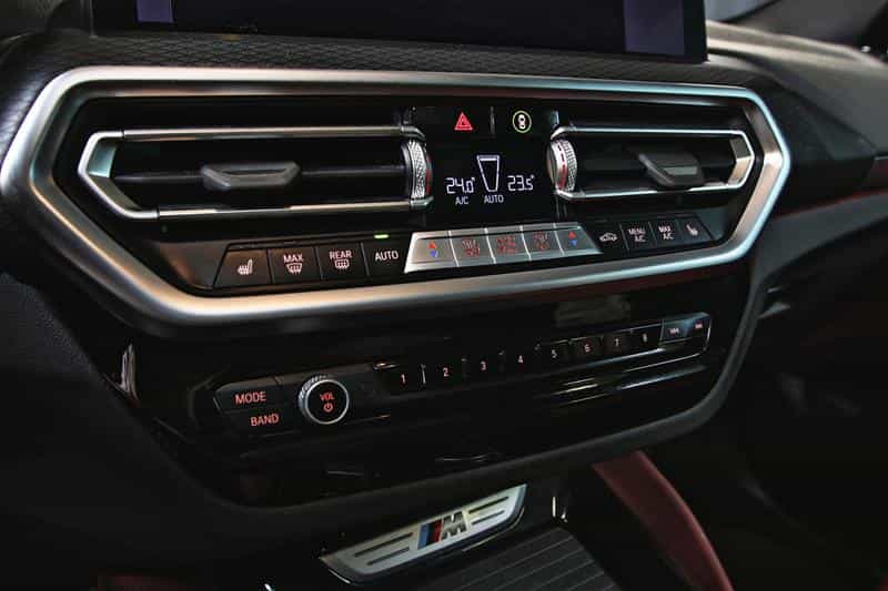 2023 BMW X4 M40i - Image 12