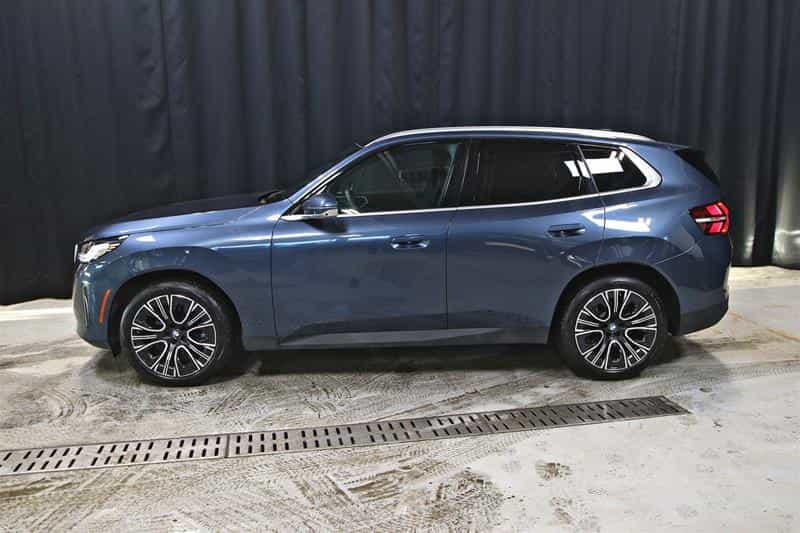 2025 BMW X3 30 xDrive - Image 5