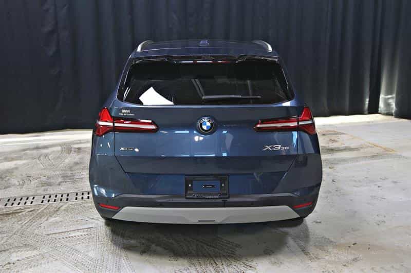 2025 BMW X3 30 xDrive - Image 7