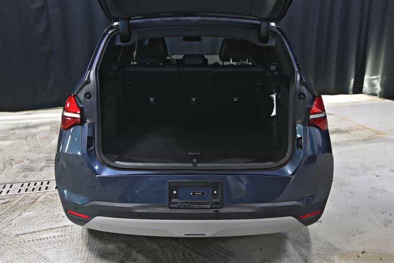 2025 BMW X3 30 xDrive - Image 9