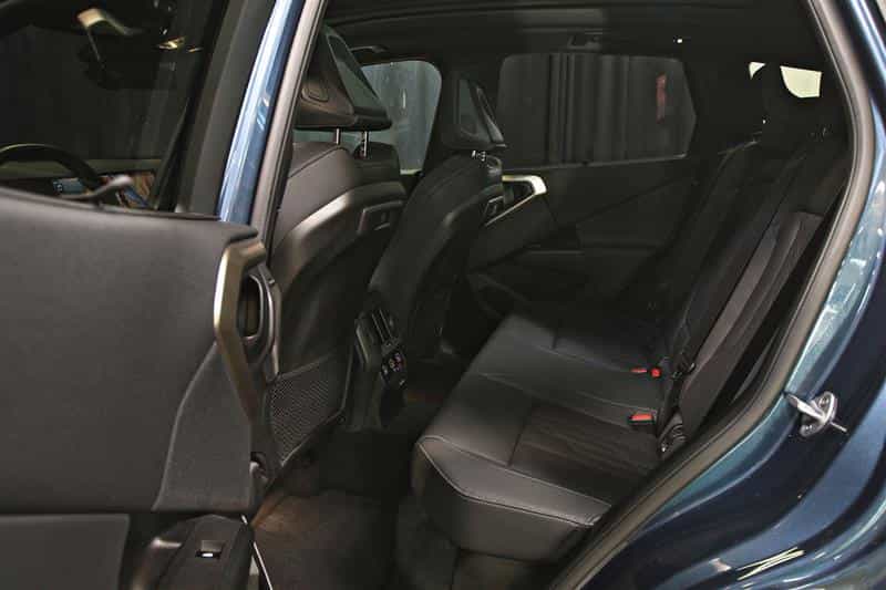 2025 BMW X3 30 xDrive - Image 18