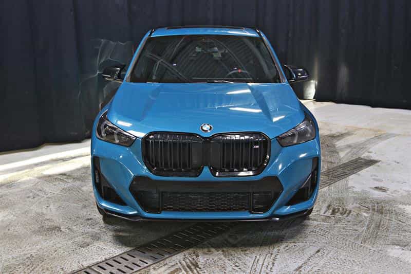 2025 BMW X1 M35i xDrive - Image 3