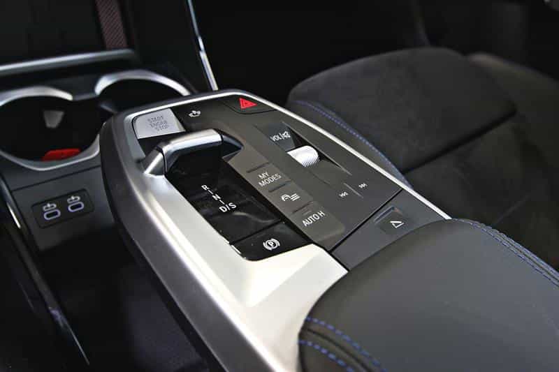 2025 BMW X1 M35i xDrive - Image 12