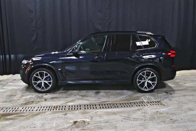 2025 BMW X5 xDrive50e - Image 5