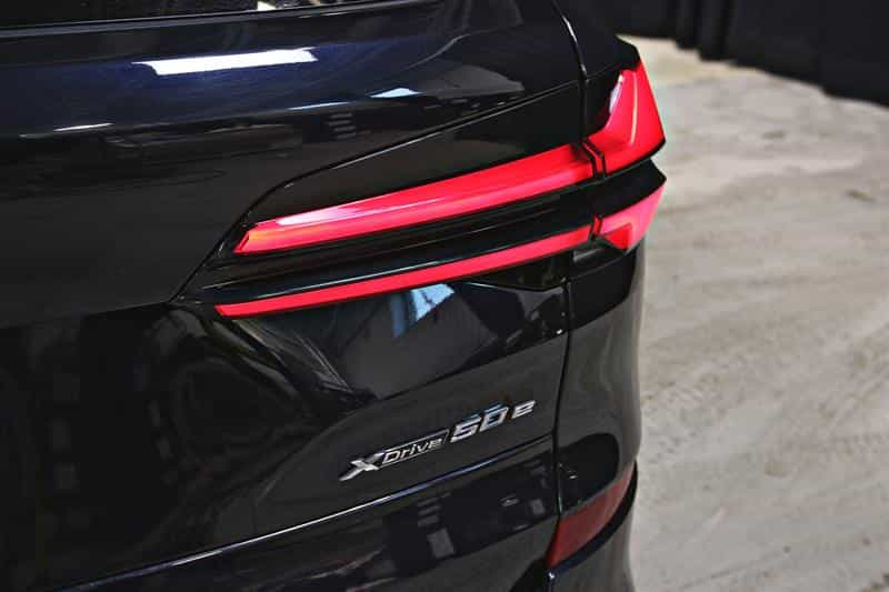 2025 BMW X5 xDrive50e - Image 8