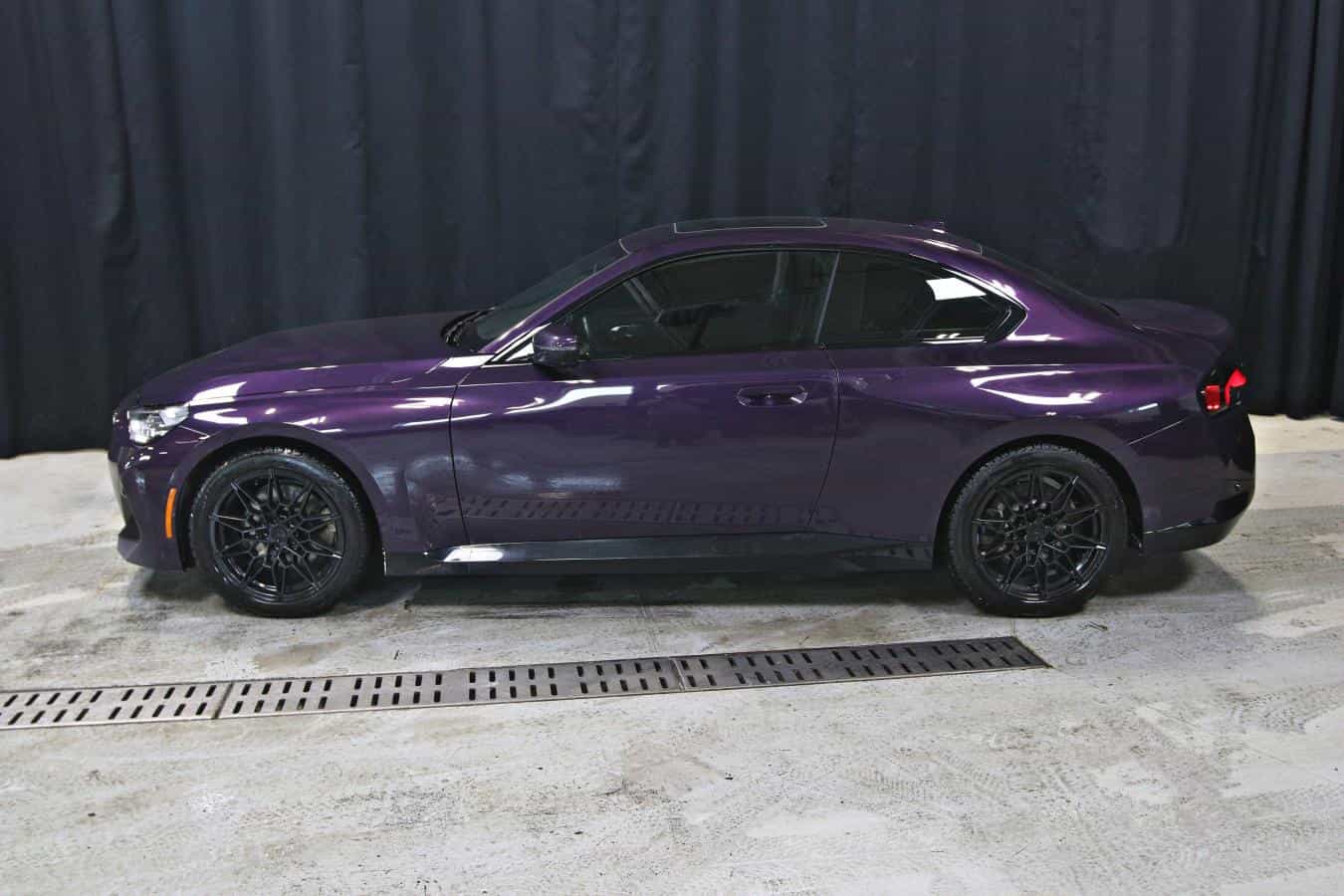 2023 BMW 2 Series xDrive Coupe - Image 5