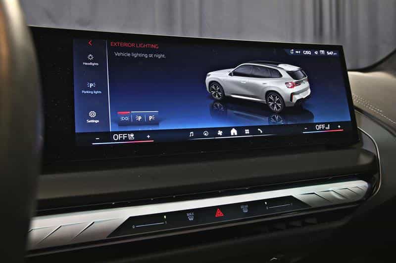 2025 BMW X3 M50 xDrive M Sport Pro Package - Image 13