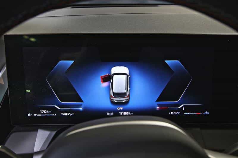 2025 BMW X3 M50 xDrive M Sport Pro Package - Image 15