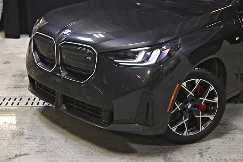 2025 BMW X3 M50 xDrive M Sport Pro Package - Image 2