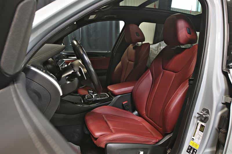 2022 BMW X3 xDrive30i - Image 16