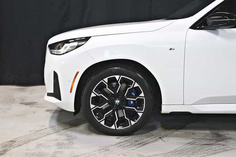 2025 BMW X3 M50 xDrive - Image 6