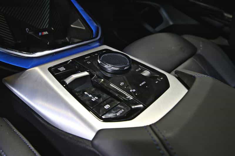 2025 BMW X3 M50 xDrive - Image 12