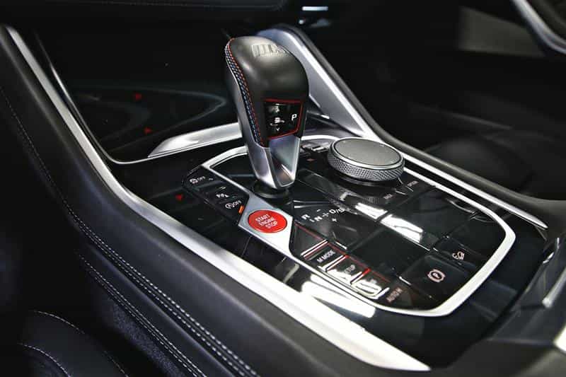 2025 BMW X5 M Competition - Image 12