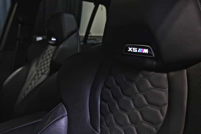 2025 BMW X5 M Competition - Image 17