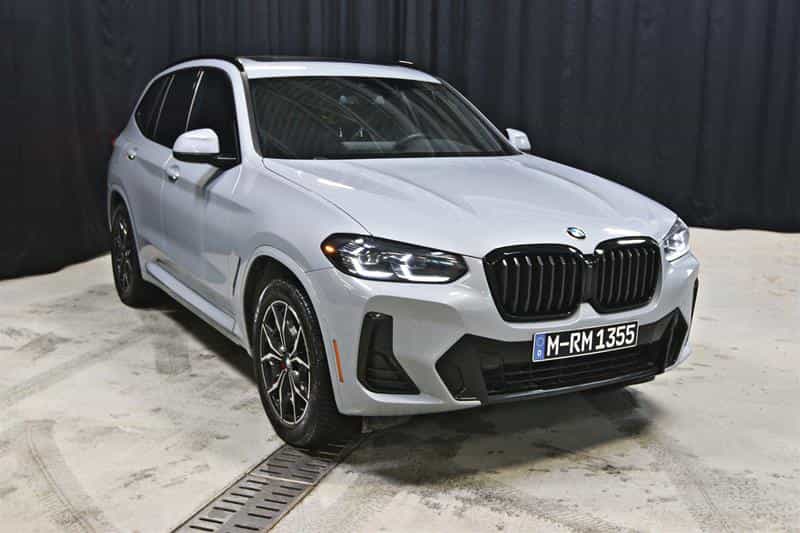 2024 BMW X3 xDrive30i - Image 4