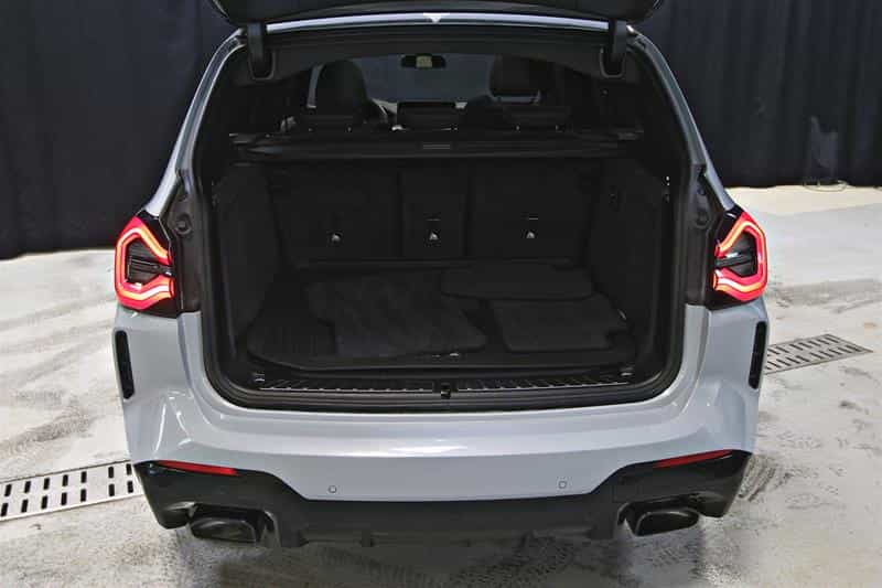 2024 BMW X3 xDrive30i - Image 9