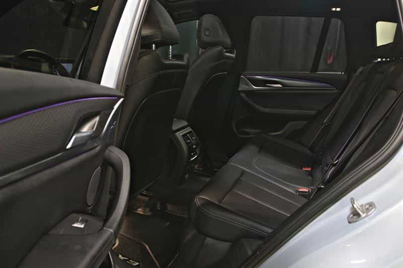 2024 BMW X3 xDrive30i - Image 18