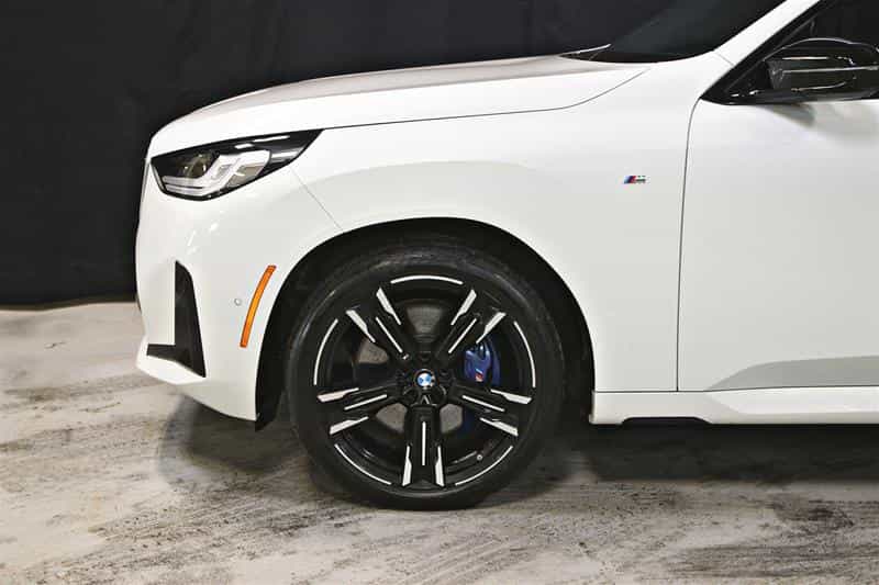 2025 BMW X3 M50 xDrive - Image 6