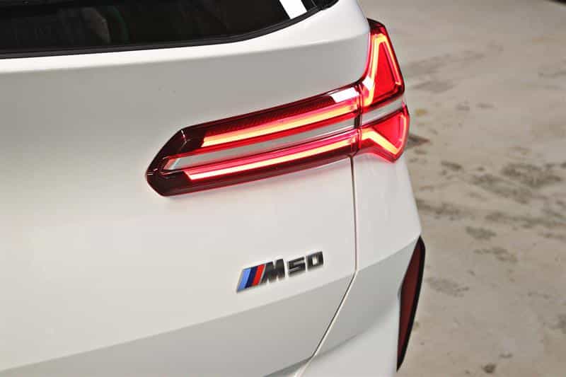 2025 BMW X3 M50 xDrive - Image 8