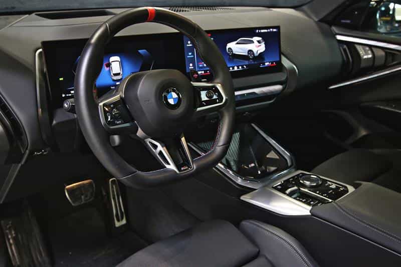 2025 BMW X3 M50 xDrive - Image 11